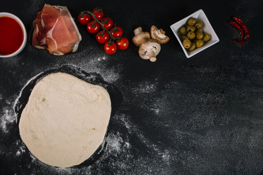 139. Tomat, ost, shawarma, salat, tomat, agurk, dressing.